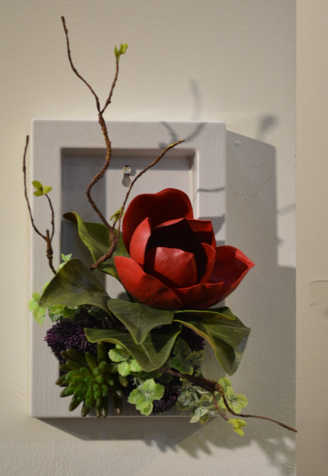 khung tranh 3d hoa mộc lan đỏ